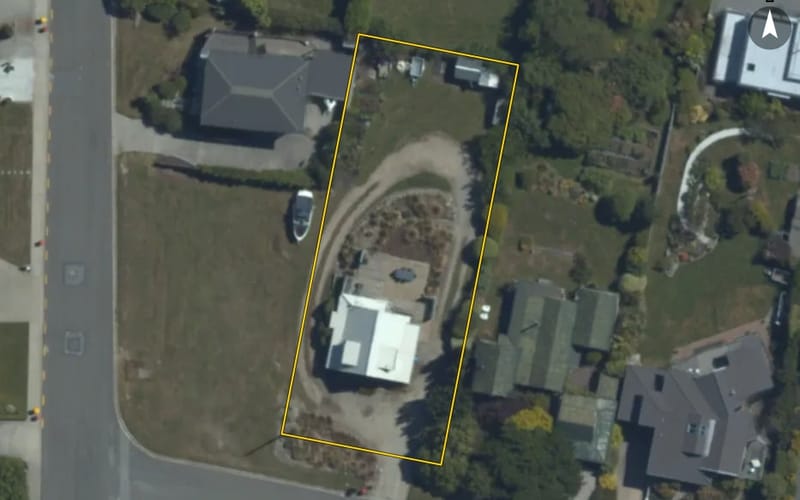4 Kennedy Crescent