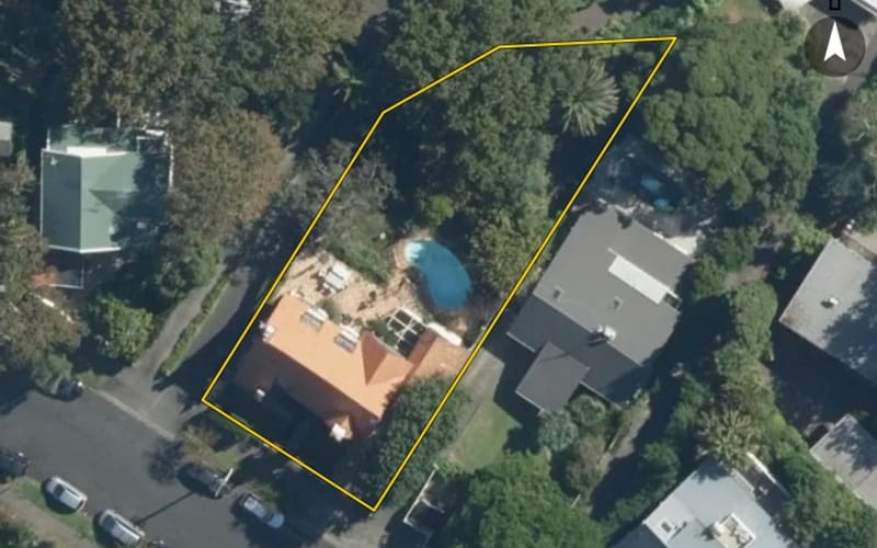 24 Mainston Road