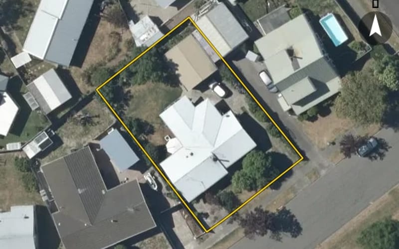 20 Perry Crescent