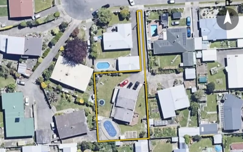 7 Kinloch Crescent