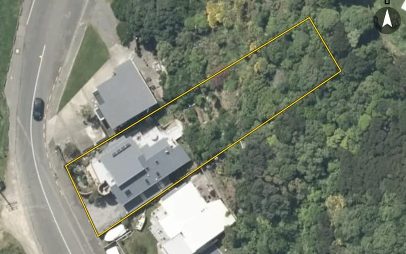 84 Moana Road