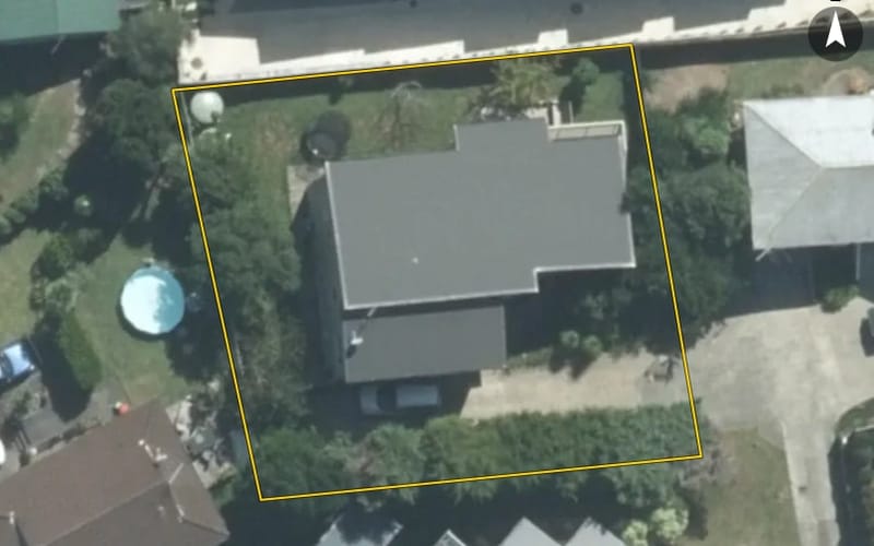 102A Bond Crescent