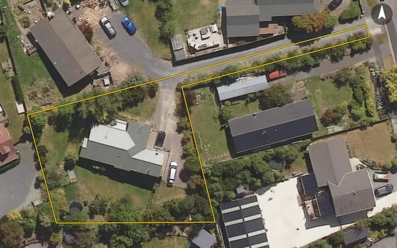 6 Hogan Place