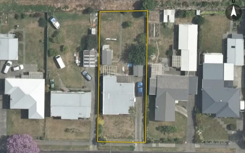 33 Sanders Avenue