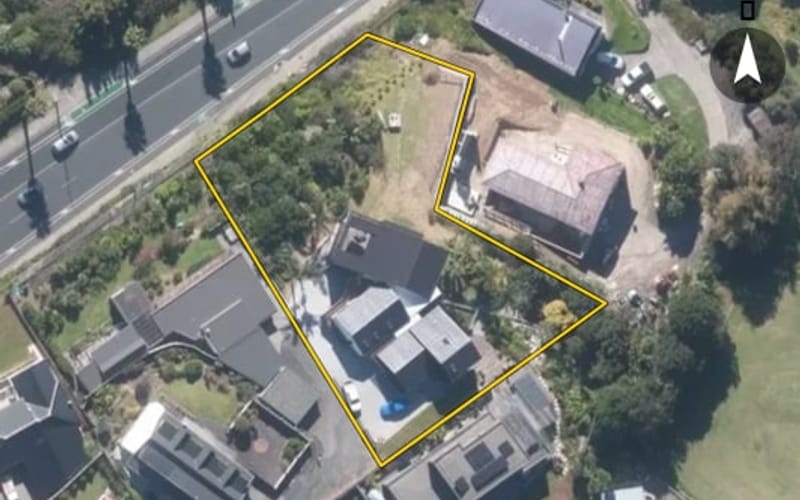 249-251 Hibiscus Coast Highway