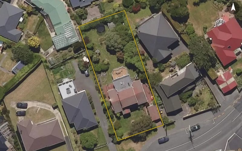 153 Larnach Road