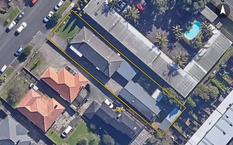 3/2 Willcott Street