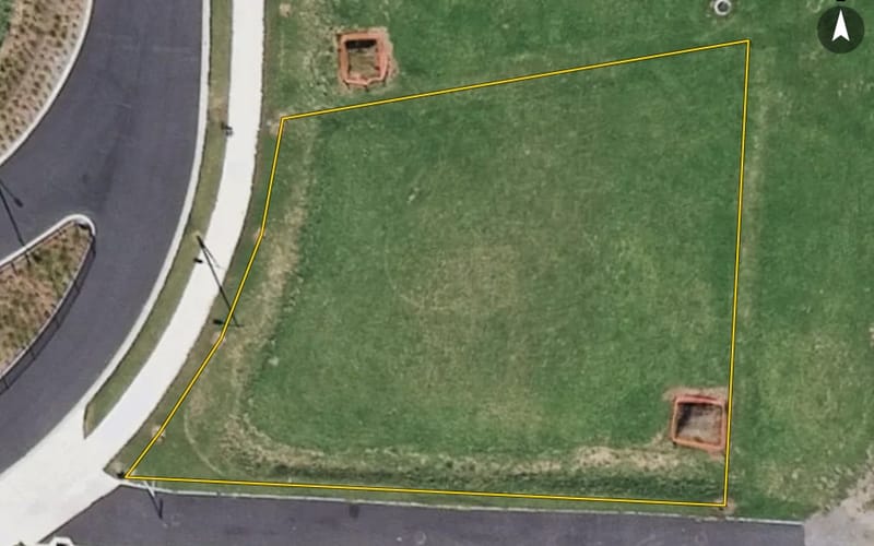 3 Broadleaf Way