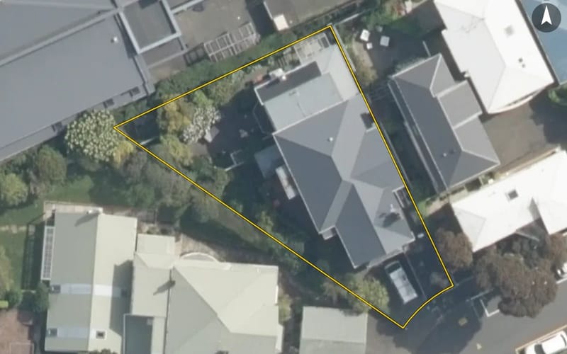 33 Hobson Crescent