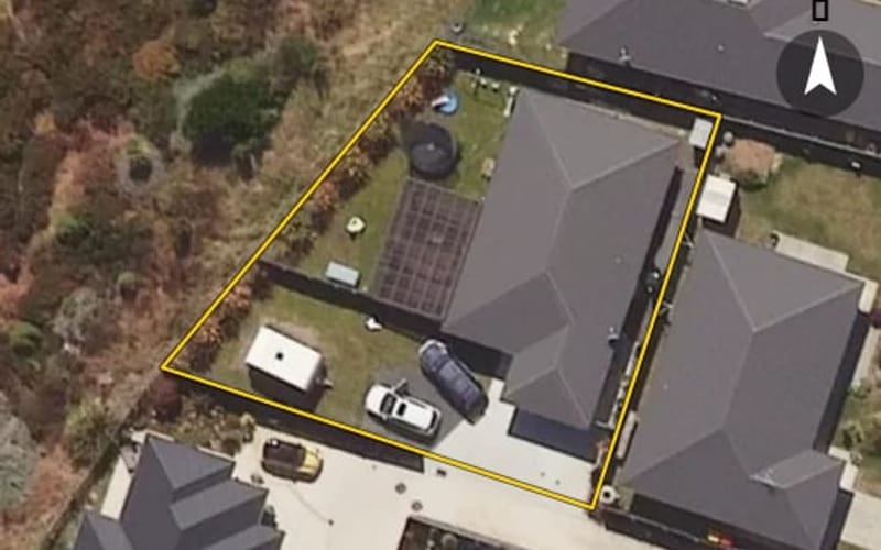 15 Kew Place