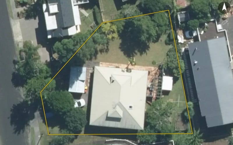 4 Asbury Crescent