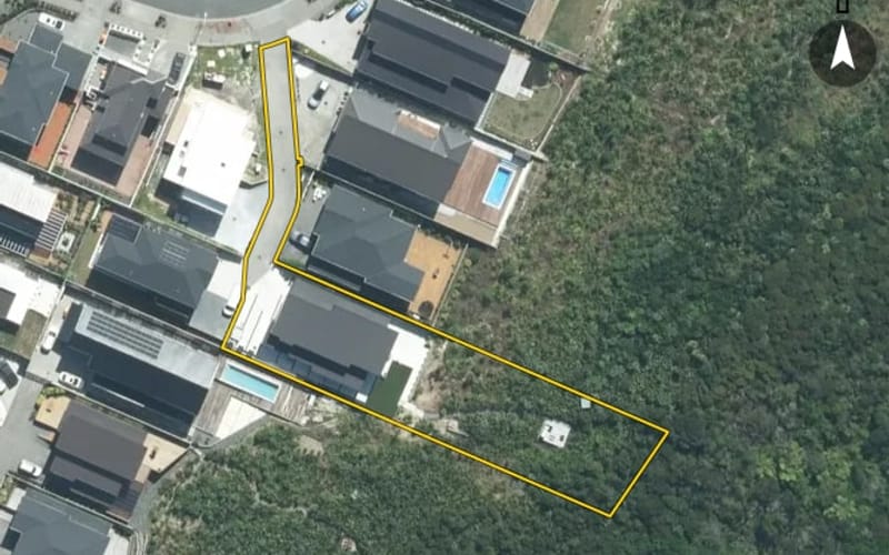 63 Headsail Drive