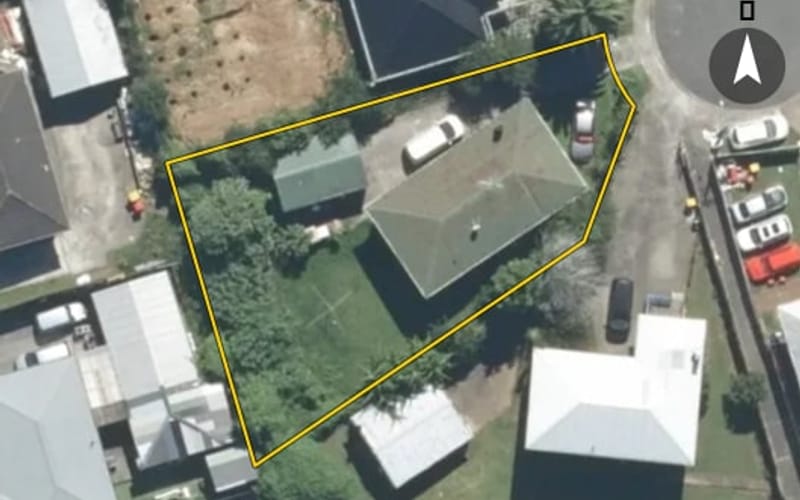 13 Doughty Place