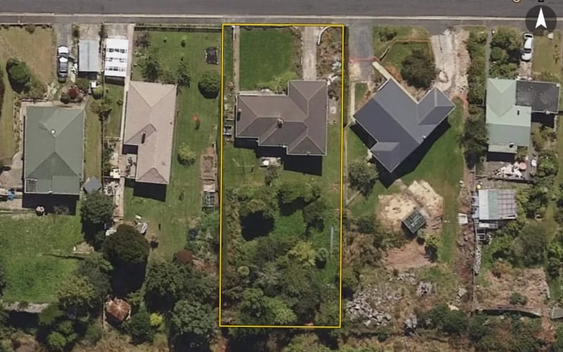 6 Bells Road