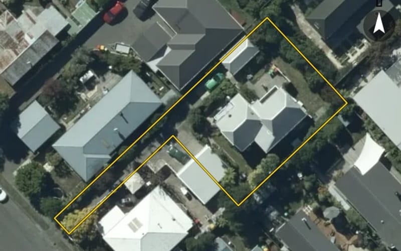 2/41 Taupata Street
