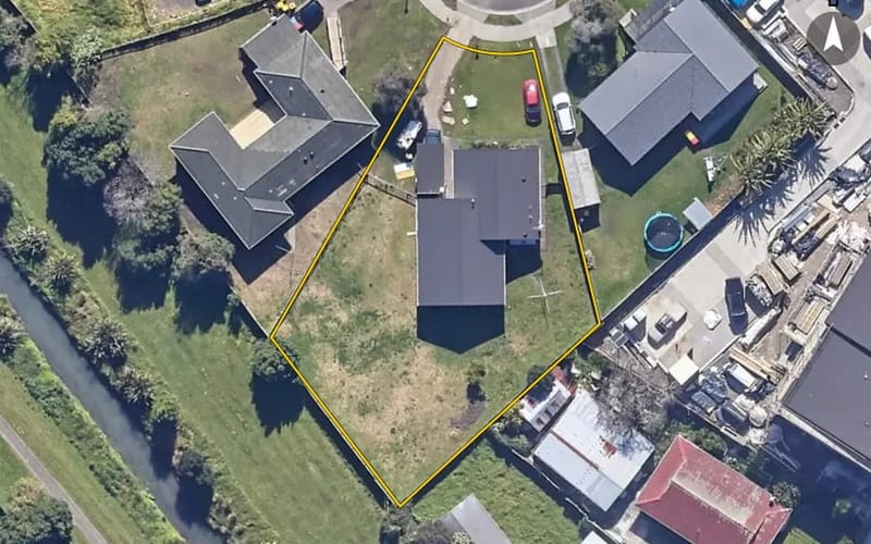 8 Bede Place