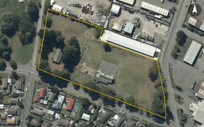 16 Raymond Road