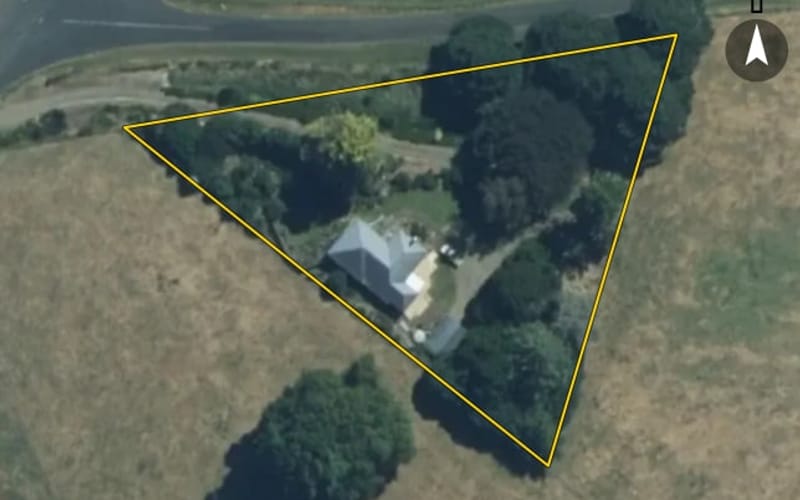 916 Rangiatea Road