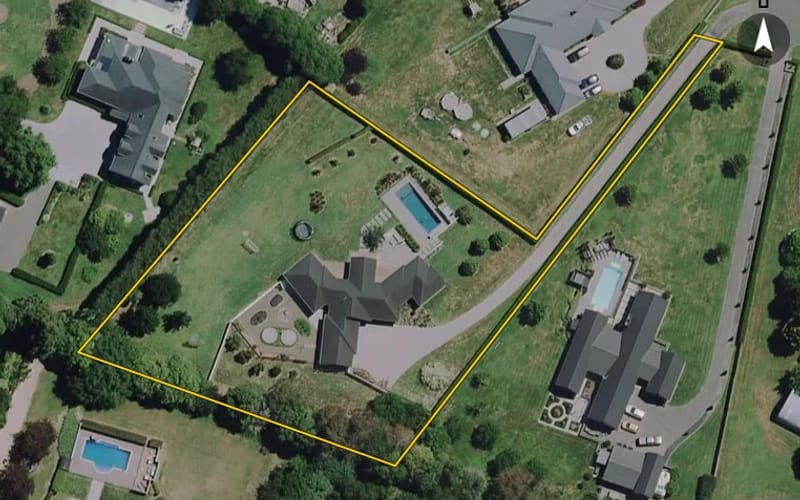 23 Kirriemuir Close