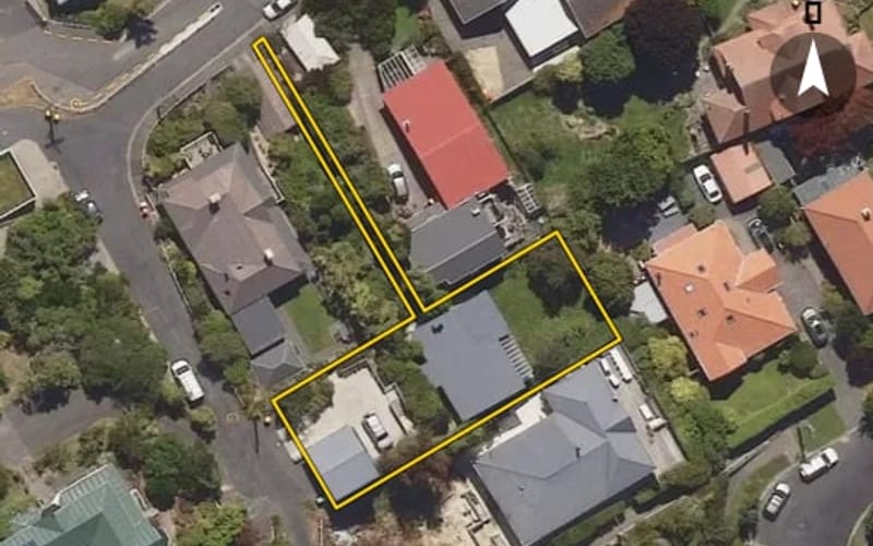 27 Motu Street