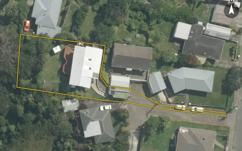 6 Christopher Way