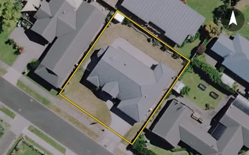 2 Roderick Place