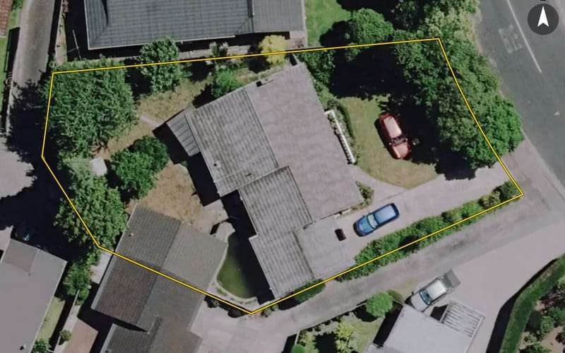 2A McLaren Place