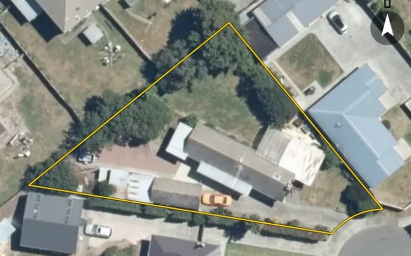 7 Oliphant Place