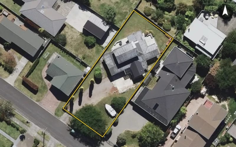 6 Aubrey Crescent