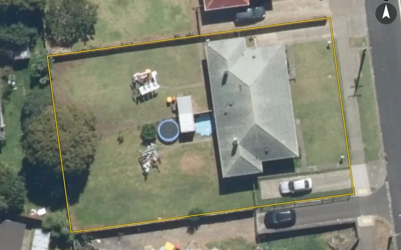 27 Alexander Crescent