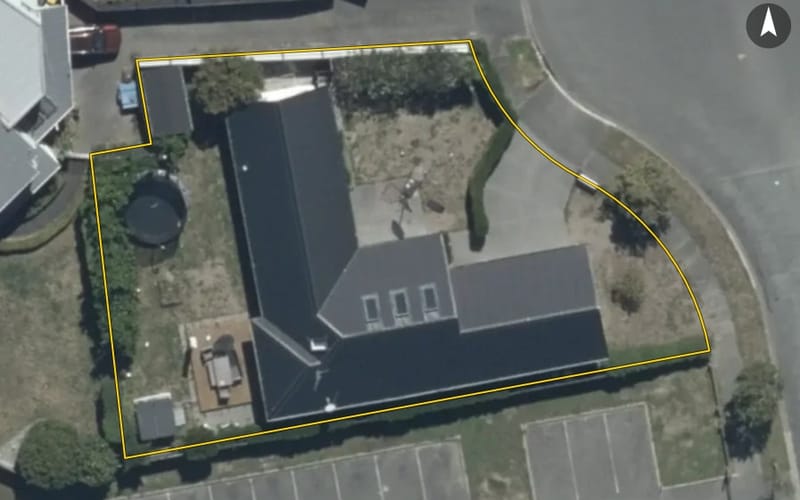 11 Pinaster Place