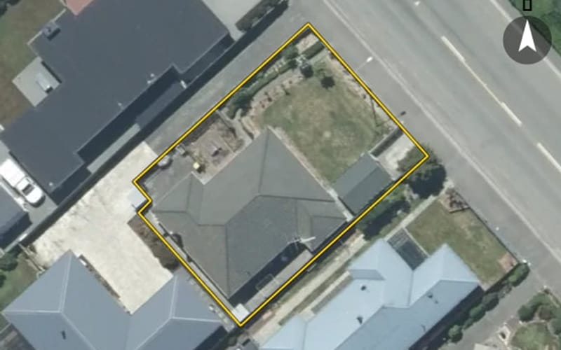 6 Beach Road