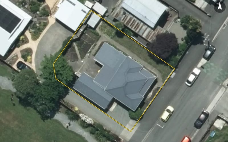 84 Tipahi Street