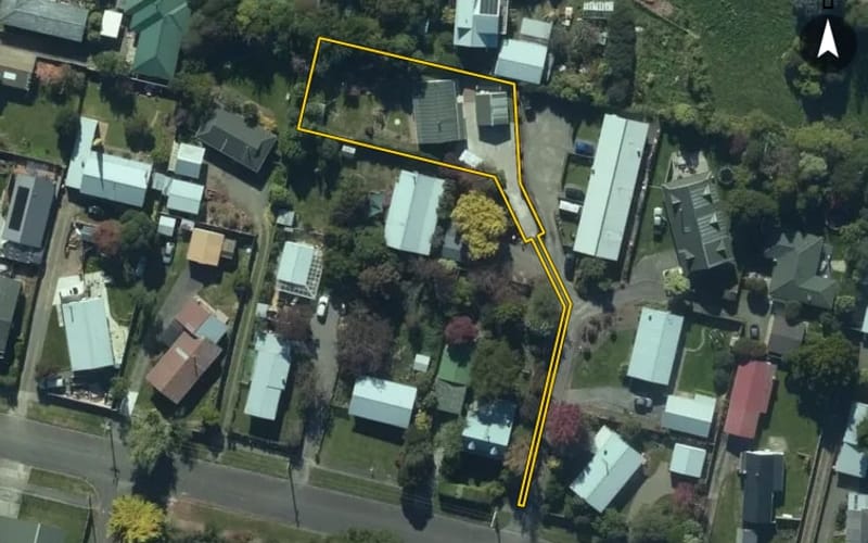 4 Landau Court