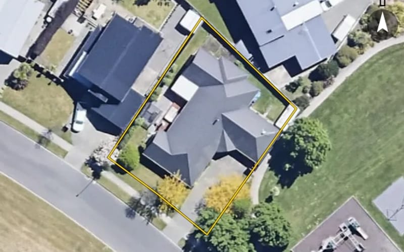 27 Forest Park Drive