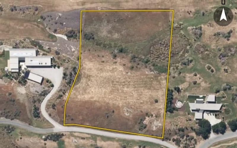 4 Fairway Drive