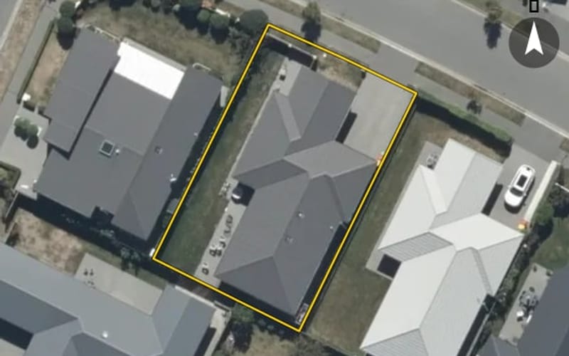 10 Davaar Crescent