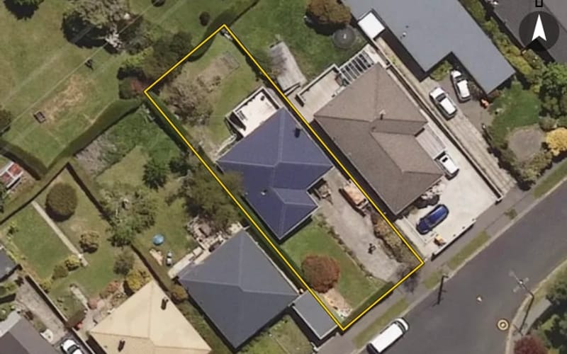 12 Derwent Street