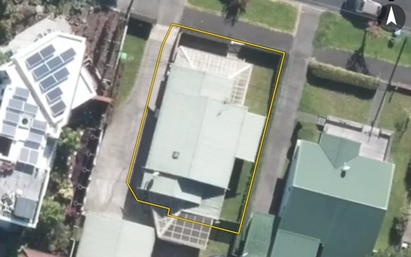 10 Joan Street