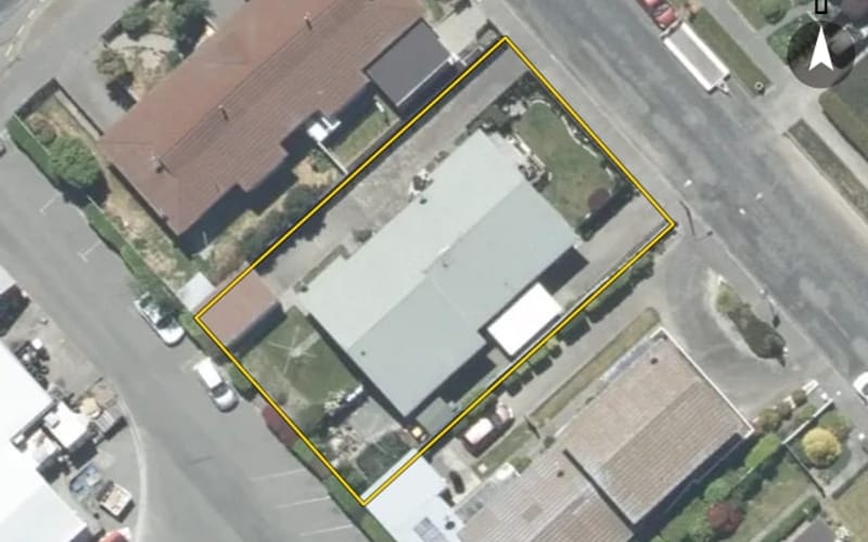 51 Churchill Avenue