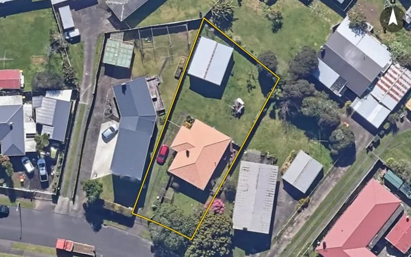 8 Humphreys Place