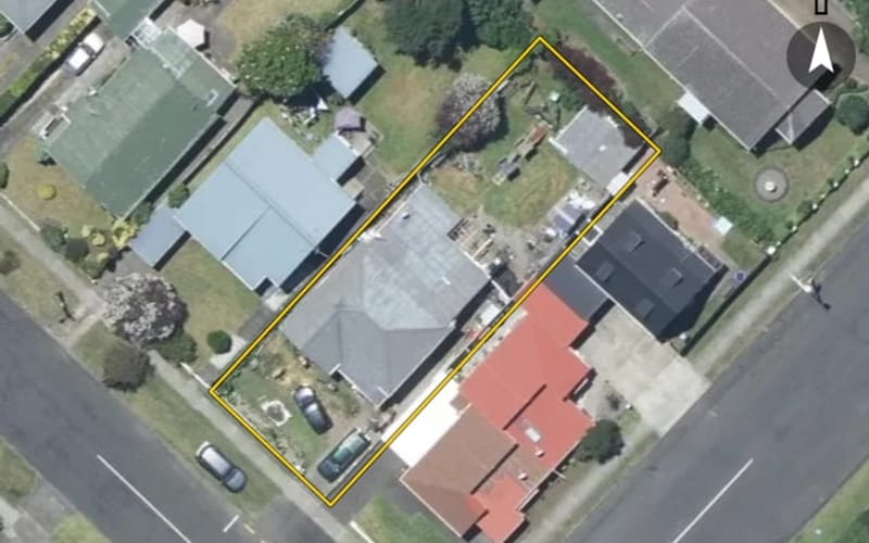 2 Rata Street