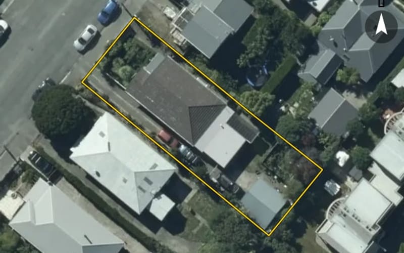 15 Menzies Street