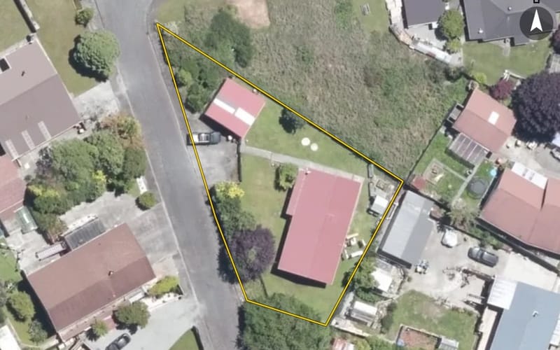16 Dents Road