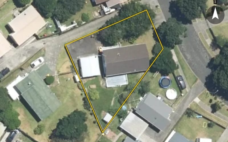 13 Stoll Place