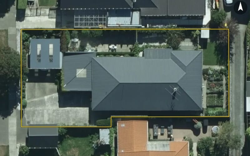 7 Russel Street