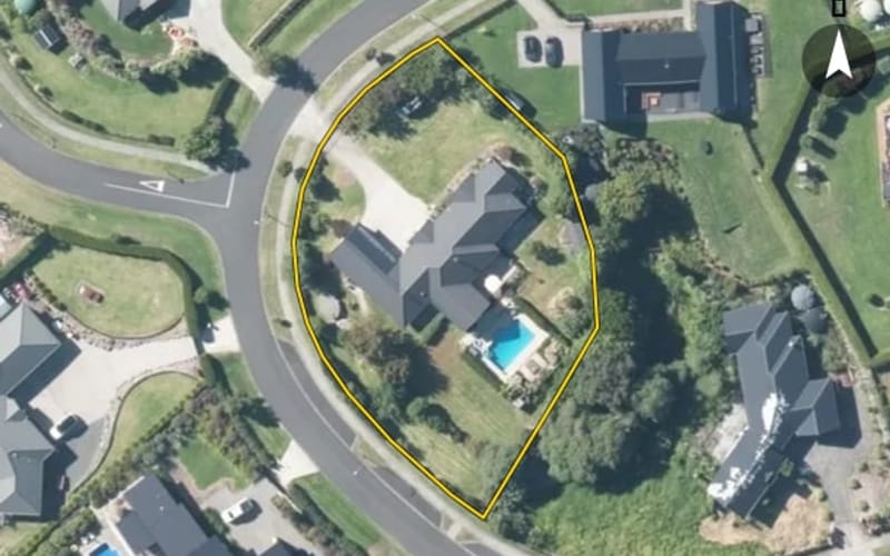 11 Capriole Crescent