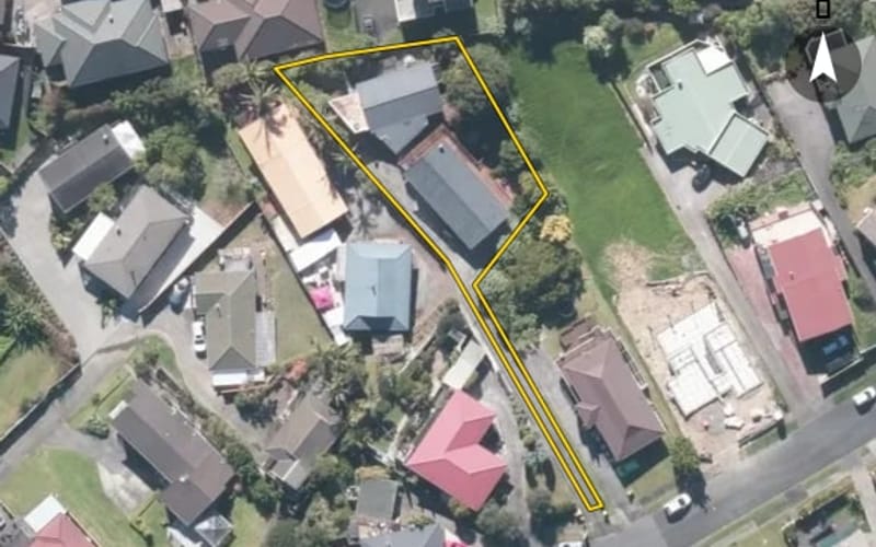 2/21 Gwenand Place