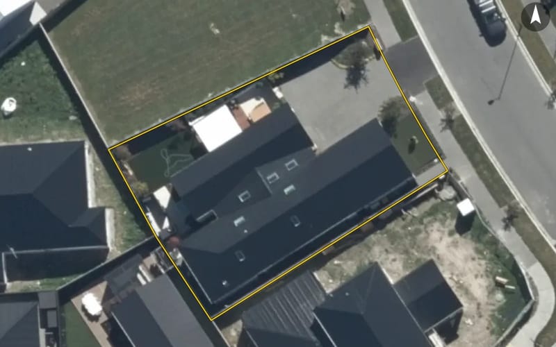 9 Meadow Stream Drive