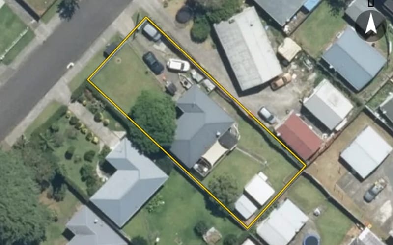 8 Whitley Crescent